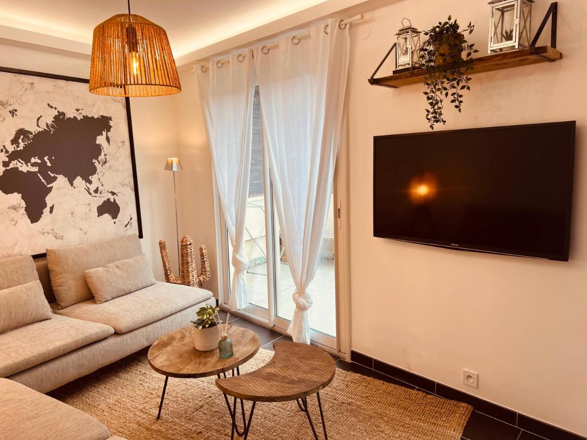 Maison De Village Ecusson - Logement Entier - 160M2 - 4Chambres - Centre Ville - Terrasse - Climatise نيم المظهر الخارجي الصورة